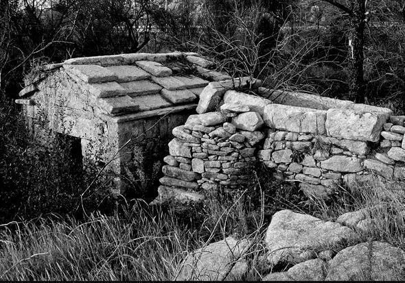 Muino 13 da Ruta do Rio dos Muinos do Monte Pindo-Foto-Quino Pais Muino 17 Ruta do Rio dos Muinos do Monte Pindo-Foto-Quino Pais.jpg