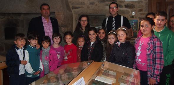 Dia-da-Biblioteca-en-Santa-Comba Dia-da-Biblioteca-en-Santa-Comba