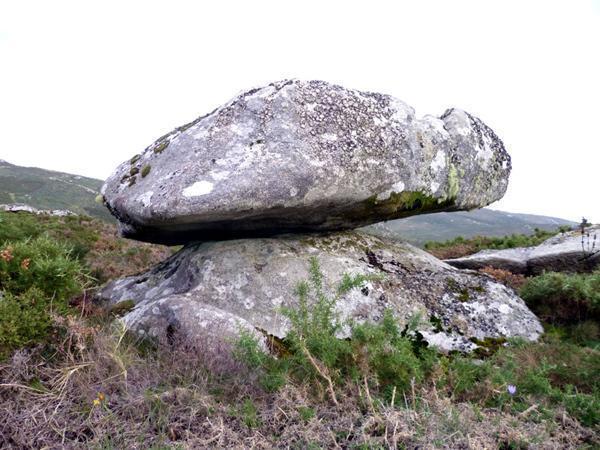Pedra Abaneira-Foto-Modesto Garcia Quintans 600 Pedra Abaneira nos RecunchosdaCosta, en Dumbría