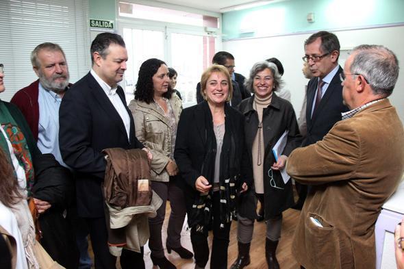 Plana politica na estrea da Unidade de Atencion Tempera en Carballo Plana politica na estrea da Unidade de Atencion Tempera en Carballo