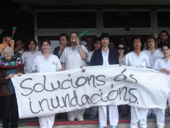 Protesta persoal da residencia de maiores de Caranza Ferrol Protesta persoal da residencia de maiores de Caranza Ferrol