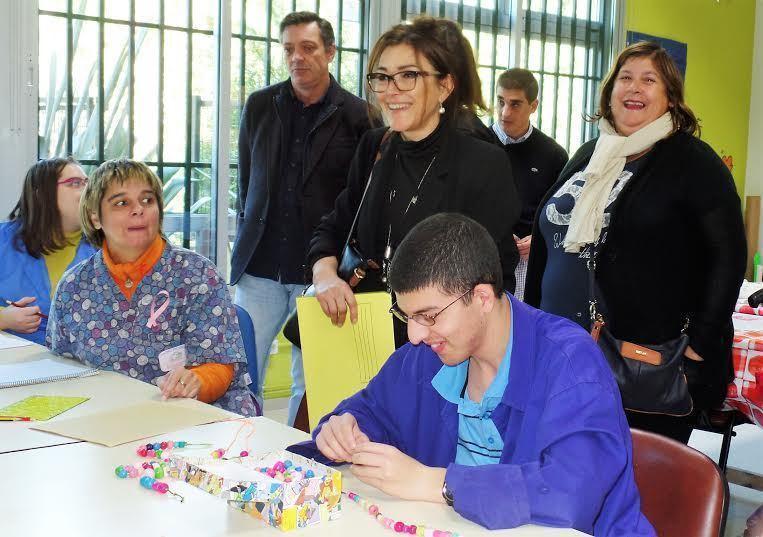 Ánxela Franco, deputada provincial de Benestar Social, visitou onte o centro de Nantón
