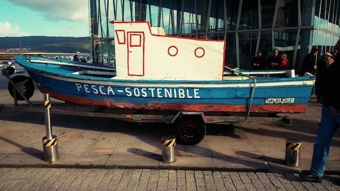 O barco pola pesca sostible non puido ser queimado en Fisterra