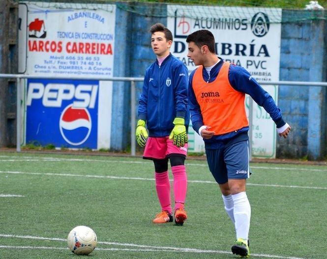 Os cadetes metense en problemas-Foto-Veteranos Dumbria