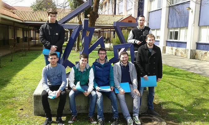 Alumnos do IES Monte Neme que marchan de Erasmus