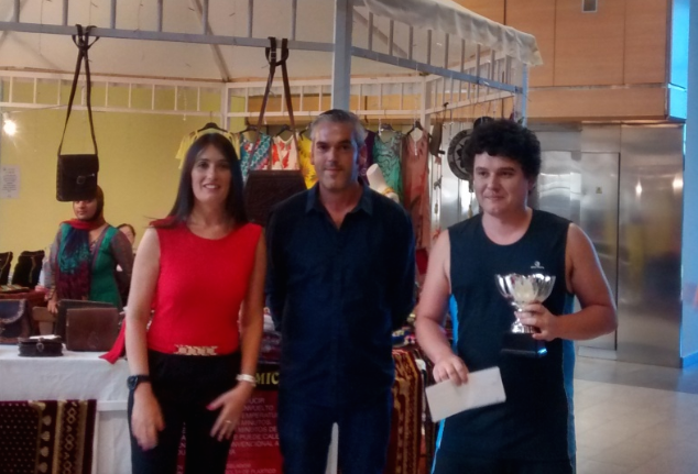 David Larino con Jaime Casais responsable do Centro Comercial de Cee.jpg