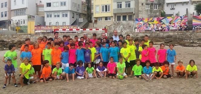 Futbol praia en Malpica