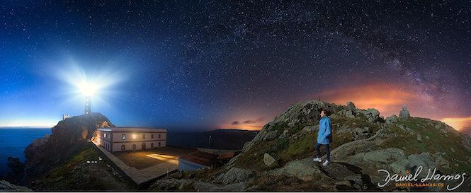 A foto Contemplando el hogar de Daniel Llamas no Cabo Vilán coa torreira Cristina Fernández, gañadora do premio MEDCLIC Oceans Photo Contest