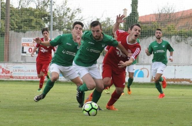 Os vermellos perderon a balón parado - Foto: SD Sofán
