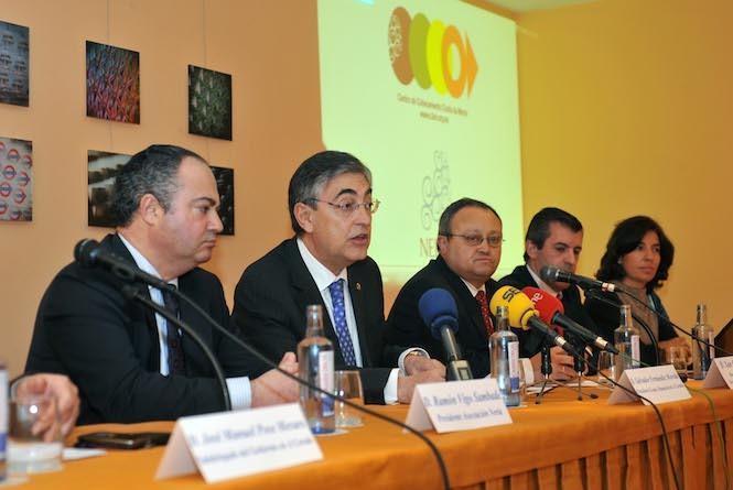 O ex presidente da Deputacion Fernandez Moreda Ramon Vigo e Xan Garcia na presentacion do C3m
