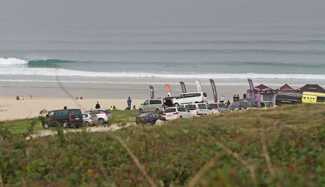 Proba de surf sub16 en Razo
