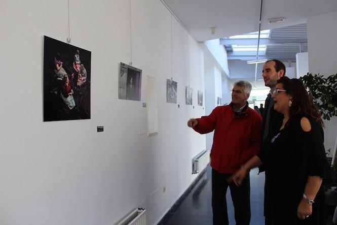 exposicion-polo-25n-en-malpica de Senen Insua