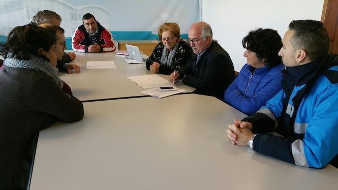 Reunión do presidente de Portos na Confraría de Camariñas