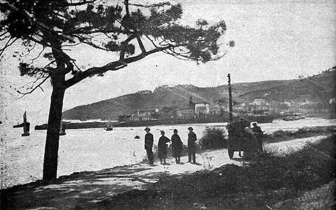O Pino de Corcubión aló polo 1927 nunha foto recuperada por Jano Lamas