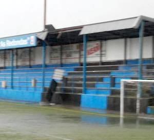 A cuberta do campo das Redondas tamén sufríu as consecuencias do temporal