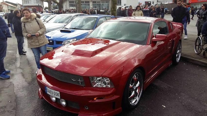 Exposicion de coches deportivos en Mazaricos