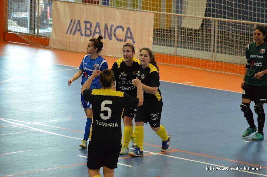 O Fisober Celebrando o gol de Laura
