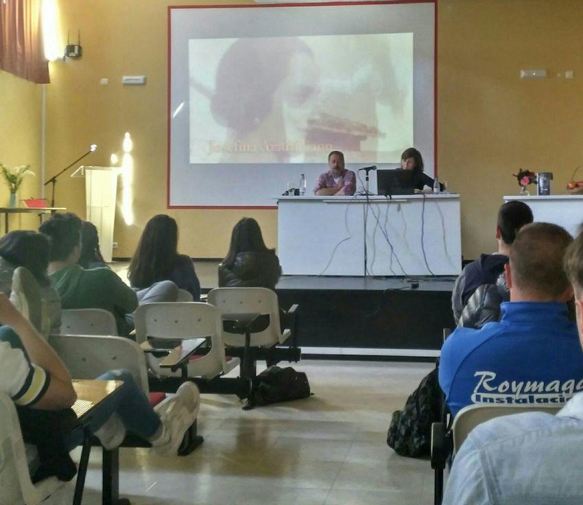 Montse Fajardo no IES Fontexeria de Muros