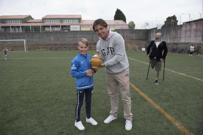Alex Garcia mellor xogador Alevin con Amarelle