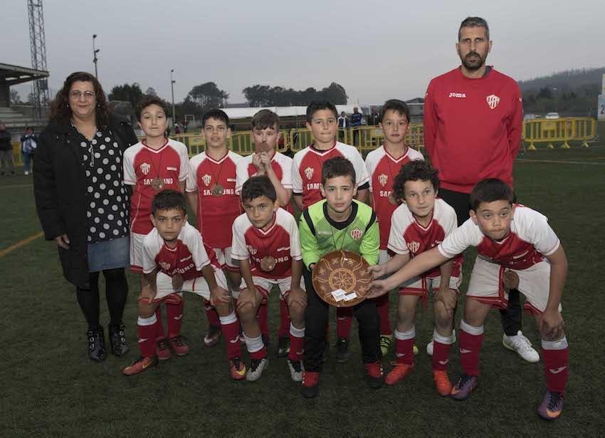 Sofan terceiro clasificado Benxamin en Malpica