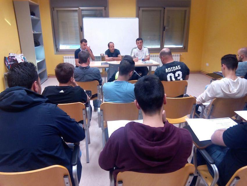 Presentacion do curso de Arbitros da Costa