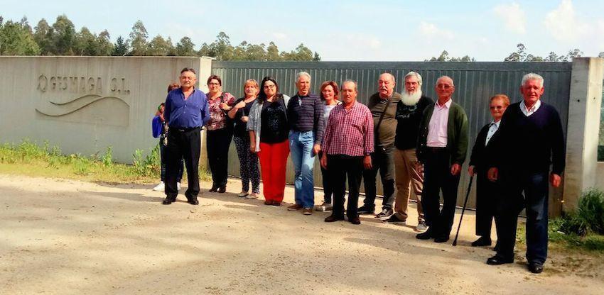 Comitiva do BNG coa Plataforma en Defensa da Terra de Coristanco na planta de Gesmaga