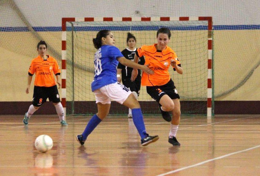 Patri co Viaxes Amarelle ante o Unami