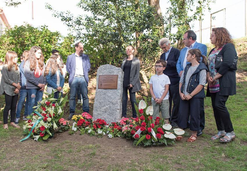 Homenaxe en Buno-Malpica a Francisco Duran-Foto-Criss BecerraHomenaxe en Buno-Malpica a Francisco Duran-Foto-Criss Becerra