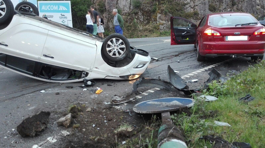 Accidente en Berdoias-Foto-Laura Melisa