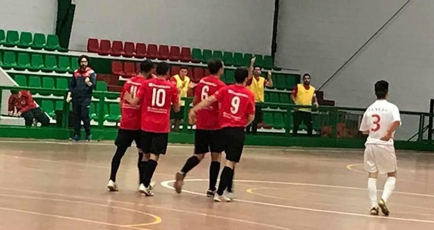 Villa de Cee encarrila a Copa Autonomica