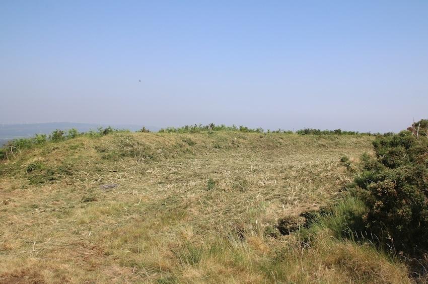 Murallas da nova mamoa do Panasco de Mazaricos