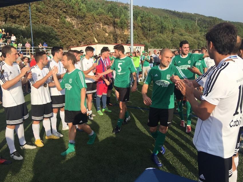Pasillo do Dumbria ao campion da Copa o Fisterra