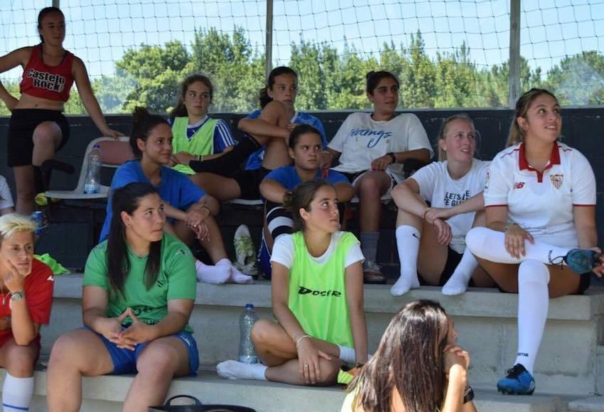 Algunhas das 21 rapazas das Miudas de MurosAlgunhas das 21 rapazas das Miudas de Muros