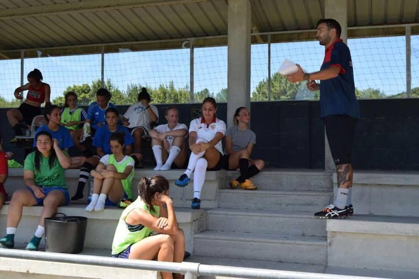 Fran Figueroa promotor do equipo feminino dos Miudos