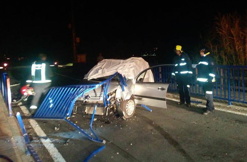 Accidente en Outes-Foto-Ges Muros