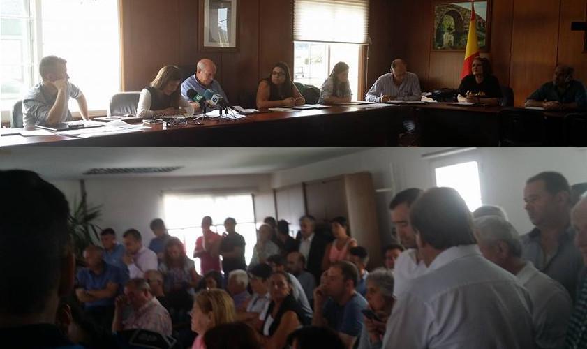 Pleno da mocion de censura de Coristanco