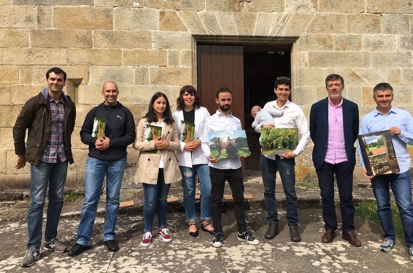 Xurado, premiados co Alcalde e Concelleiro de Cultura.