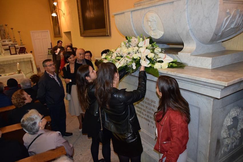 Ofrenda floral a Fernando Blanco-Foto-Rafa Quintans 2