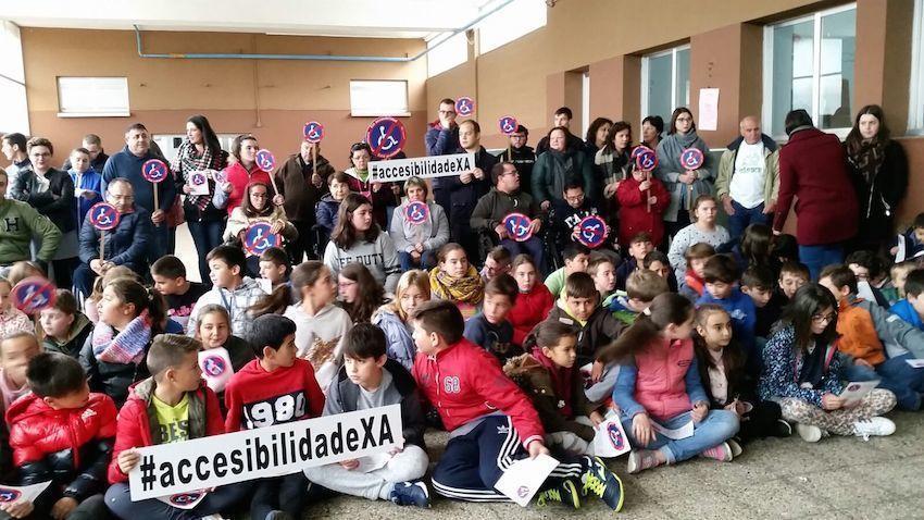 Concentracion de INtegro no CEIP POnteceso pola AccesibilidadeXa-SenBarreiras4D