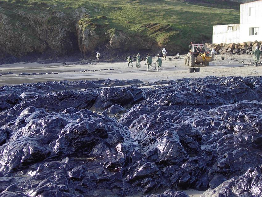 Así estaba a praia de Nemiña