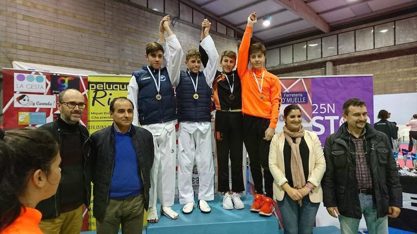 4 medallas do Club Arte e Movemento en Taekwondo