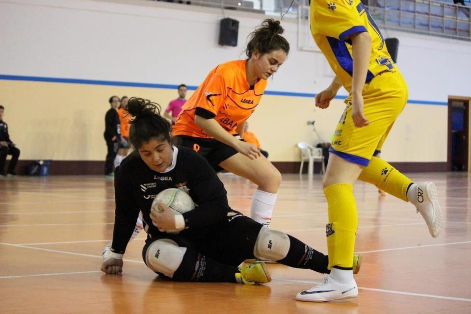 Ines no Viaxes Amarelle Alcorcon B