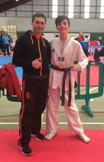 O muxian Samuel Mendez a Seleccion Galega de Taekwondo Cadete