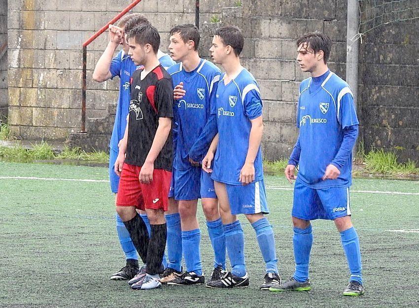 O Corme non deu opción aos Miúdos no Eleuterio Balayo na semifinal da Copa da Costa Xuvenil-Foto-Fin Lema