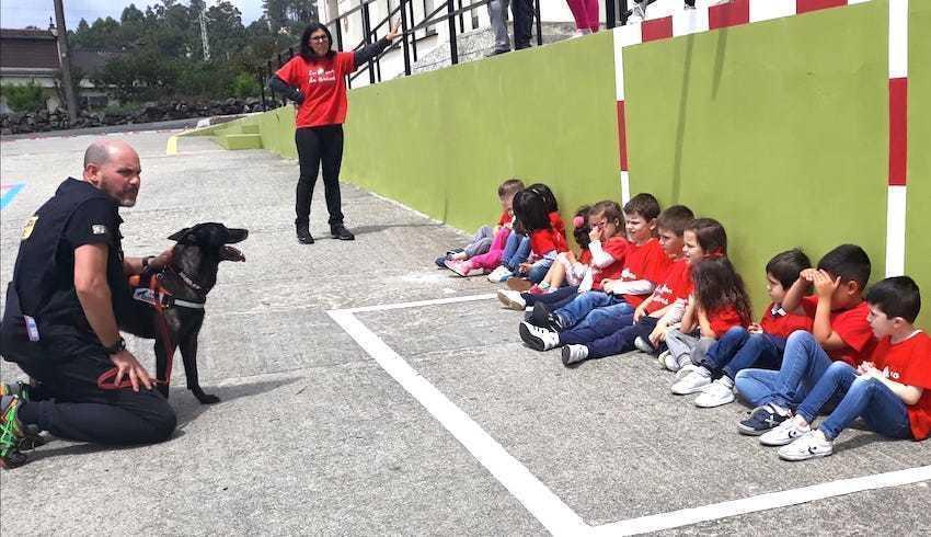 Pasacan no CEIP Igrexa de Brens
