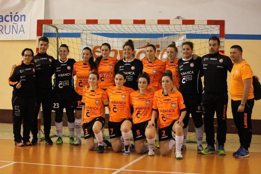 Plantel do Viaxes Amarelle FSF que conseguiu o ascenso á Primeira Nacional