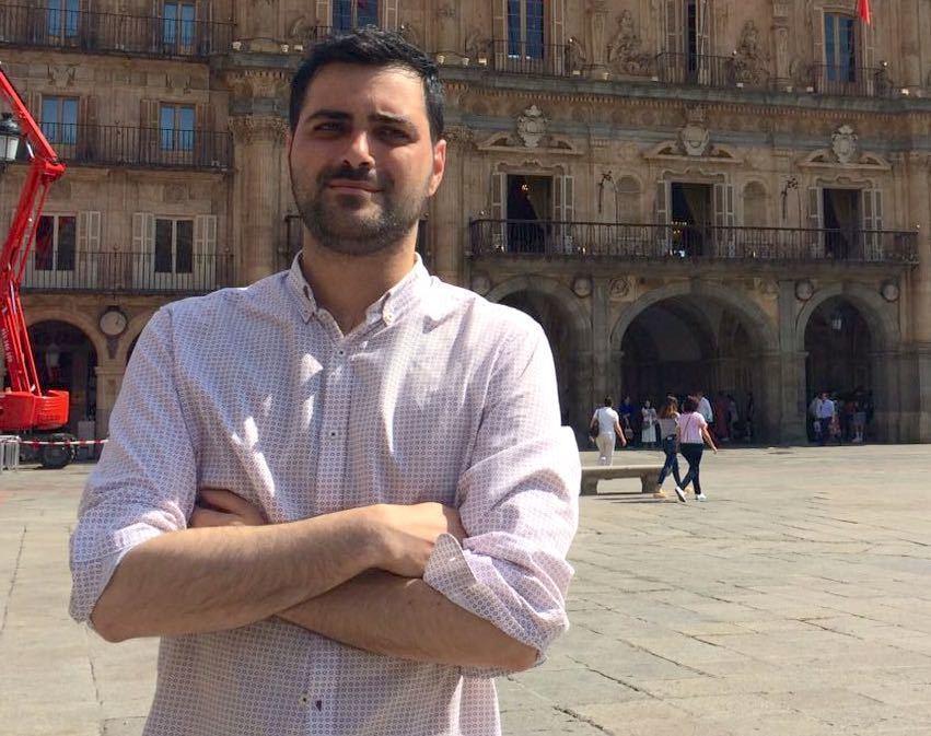 Adrian Leira candidato en Cee
