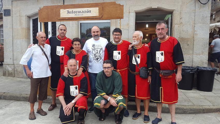 Membros da Asociación Organizadora do Mercado Medieval Costa da Morte de Corcubion
