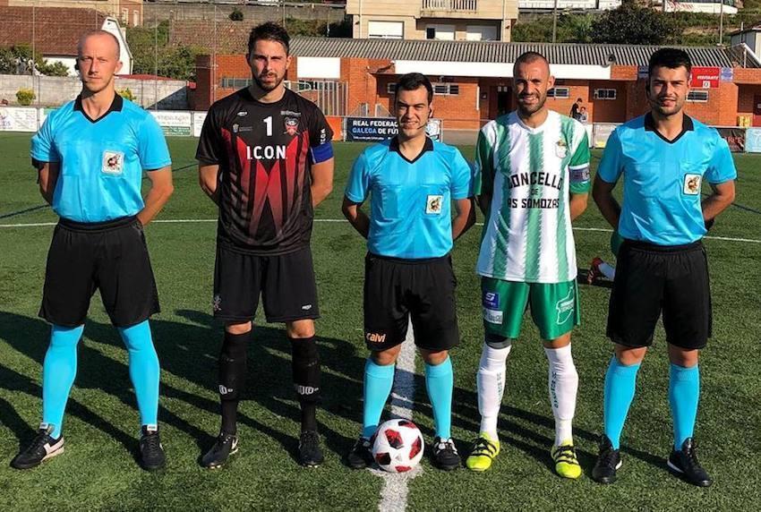 Bruno Mendez escoltado por David Castreje e Ruben Reborido en Redondela