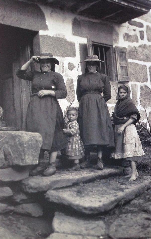 Carnota-Mulleres de Caldebarcos-Ruth Matilda Anderson